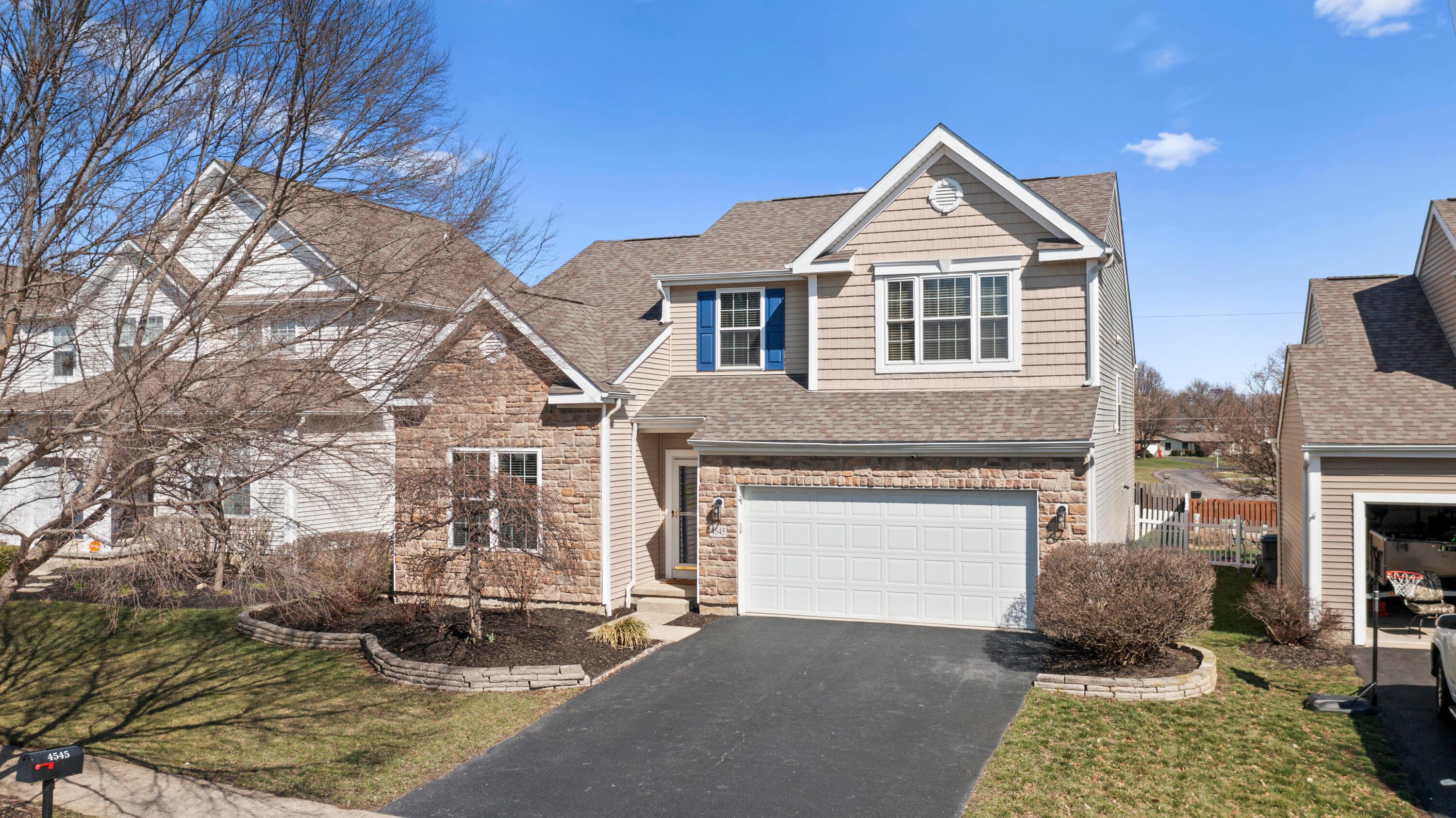4545 Grand Strand Drive, Grove City, Ohio image 2