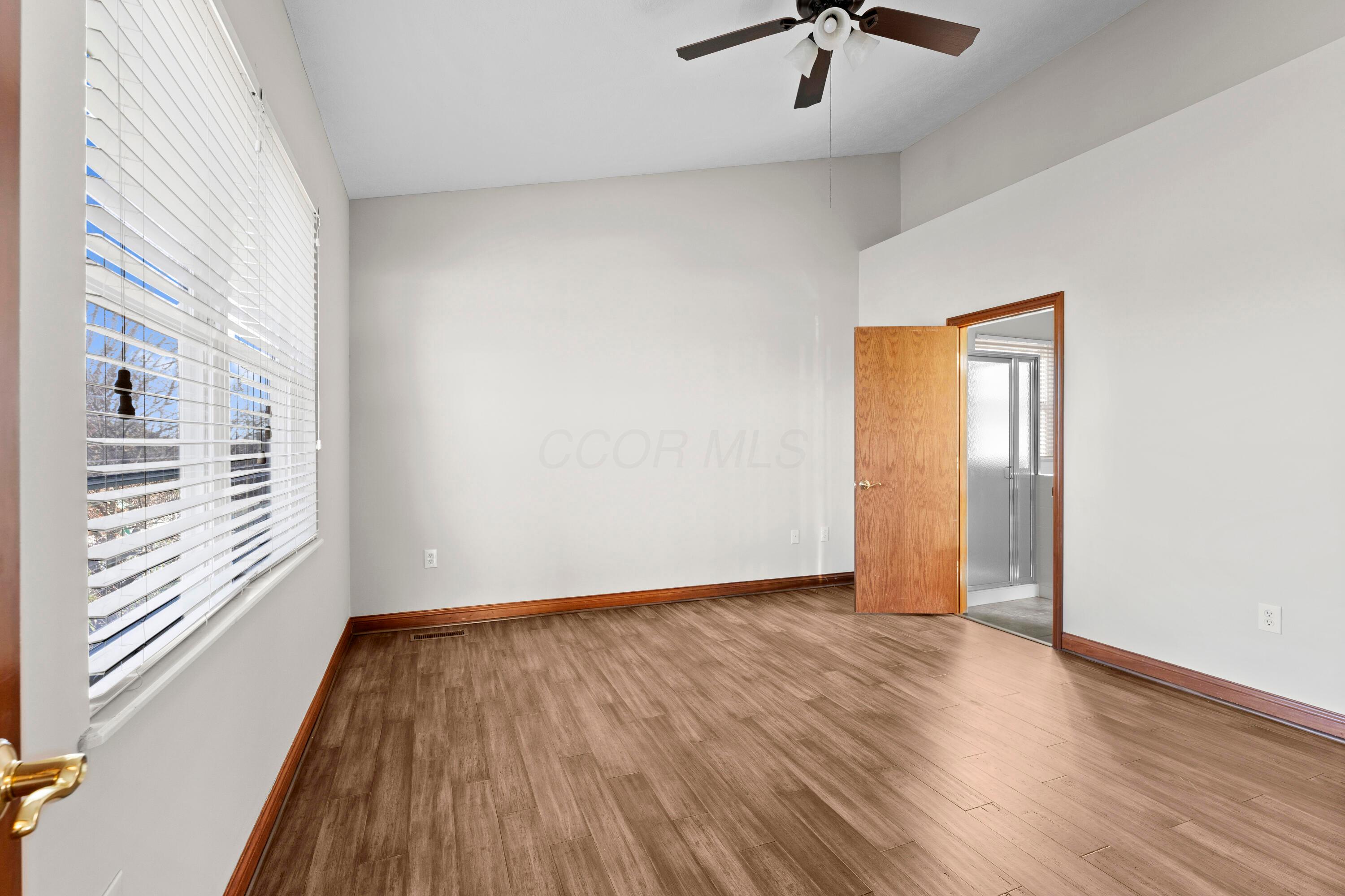 4545 Grand Strand Drive, Grove City, Ohio image 20