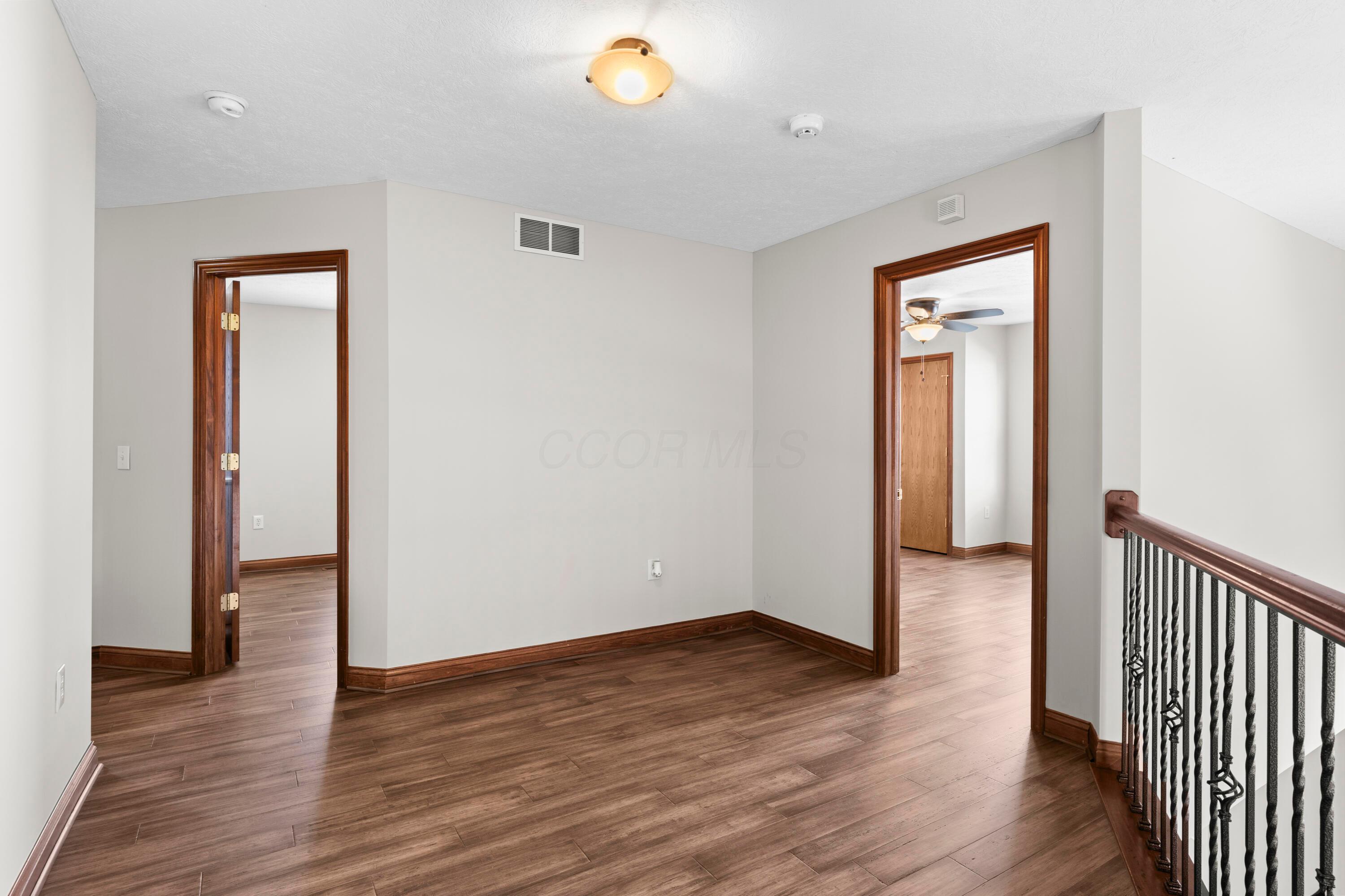 4545 Grand Strand Drive, Grove City, Ohio image 25
