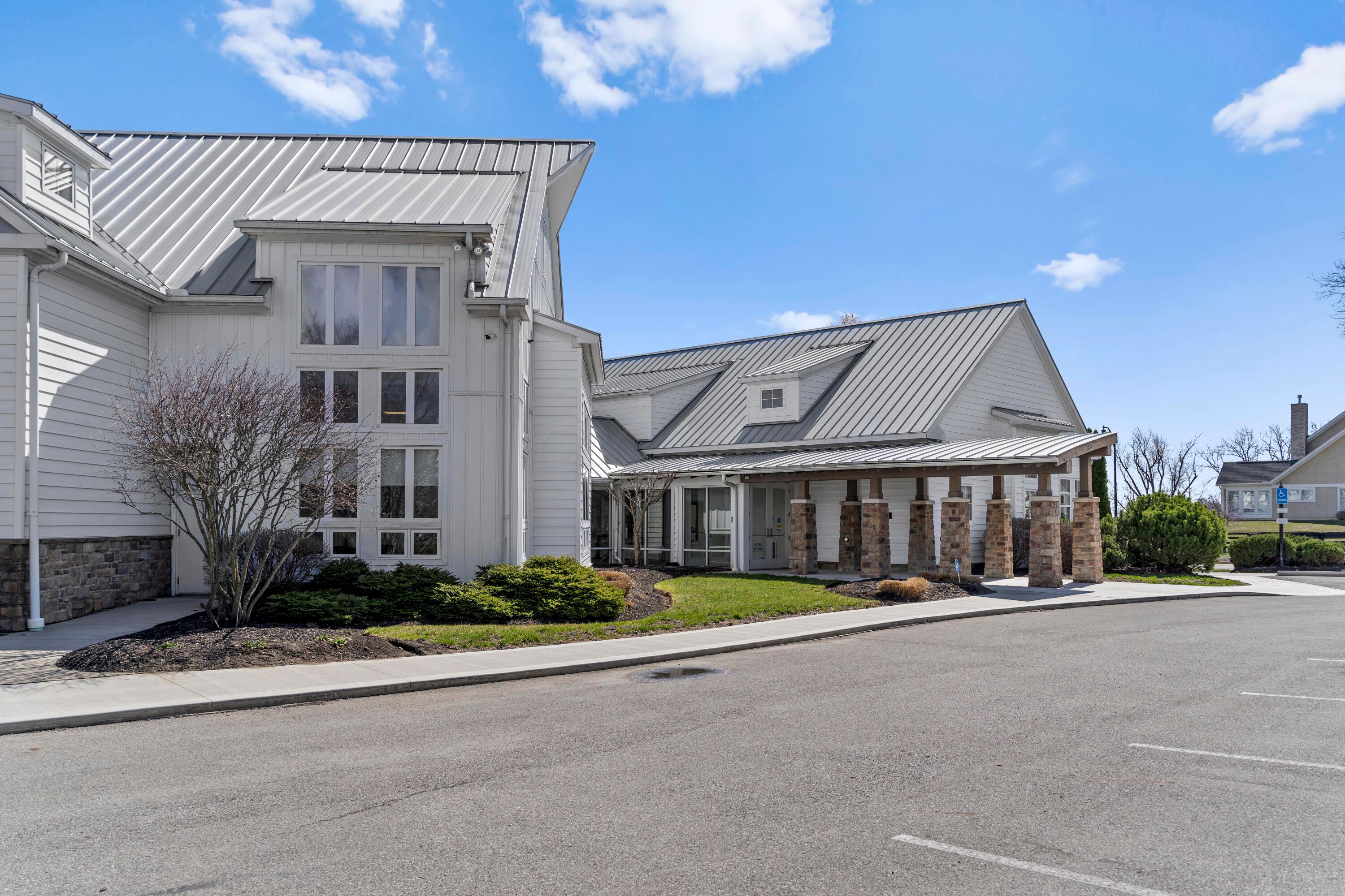 4545 Grand Strand Drive, Grove City, Ohio image 40