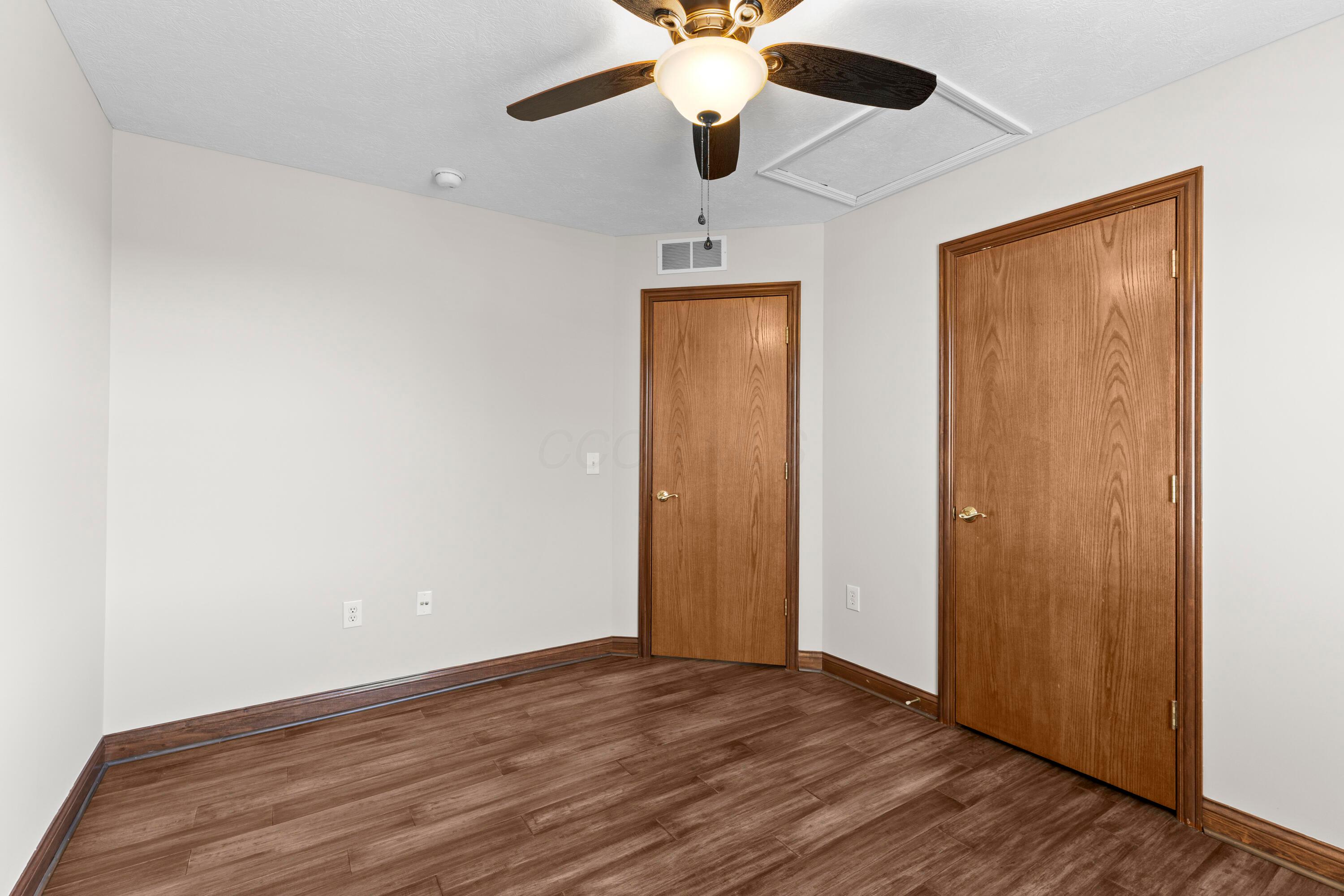 4545 Grand Strand Drive, Grove City, Ohio image 32