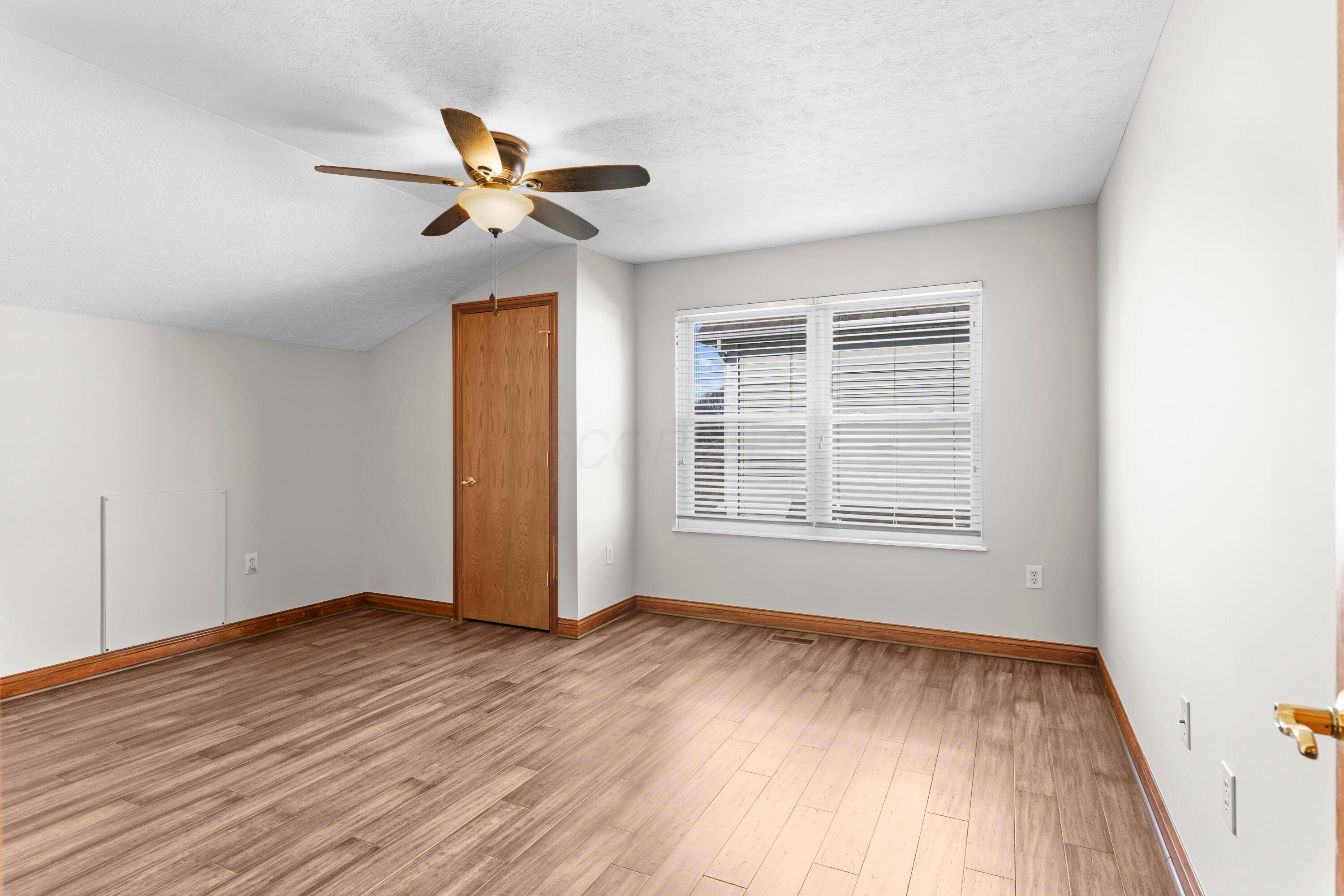 4545 Grand Strand Drive, Grove City, Ohio image 26
