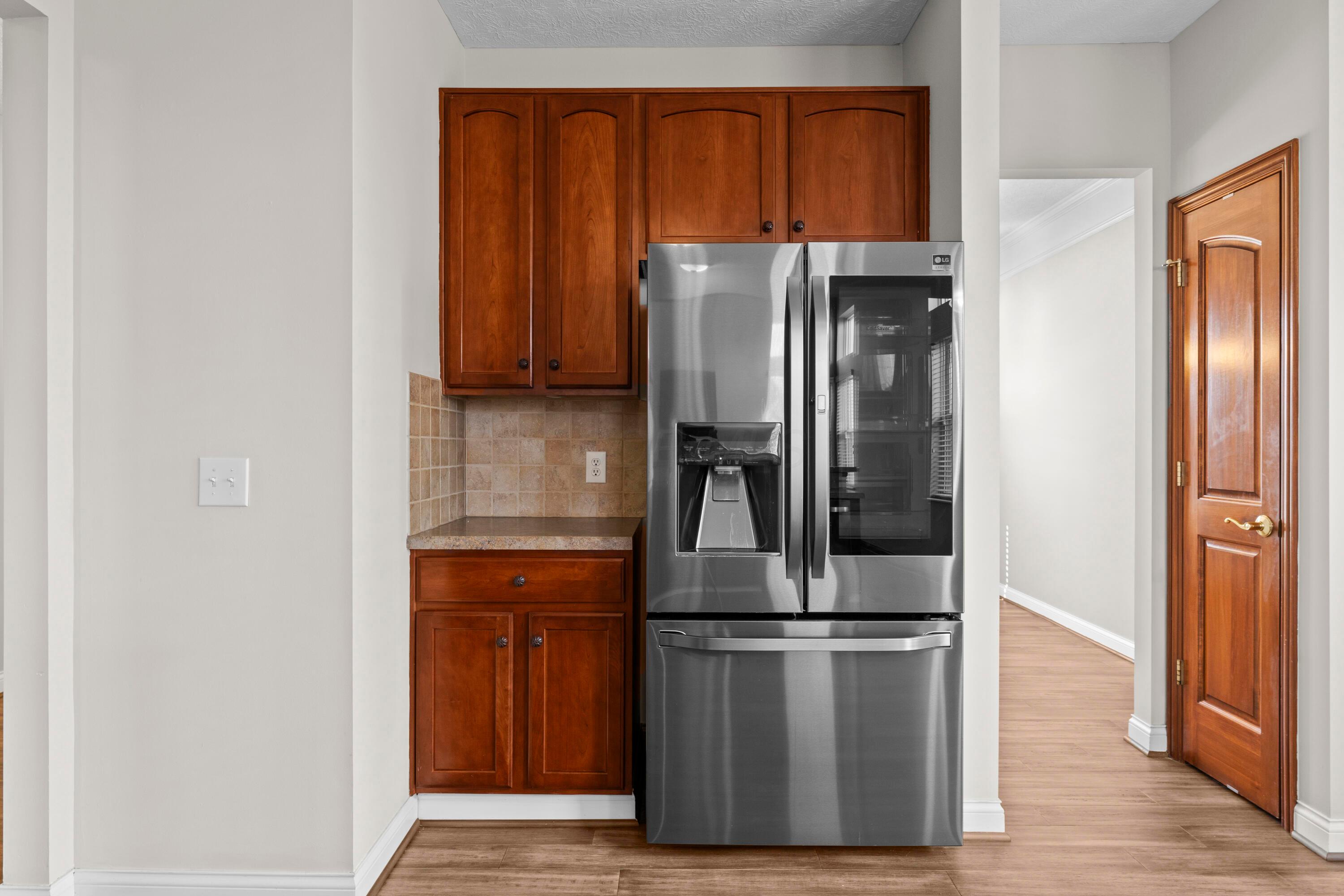 4545 Grand Strand Drive, Grove City, Ohio image 10