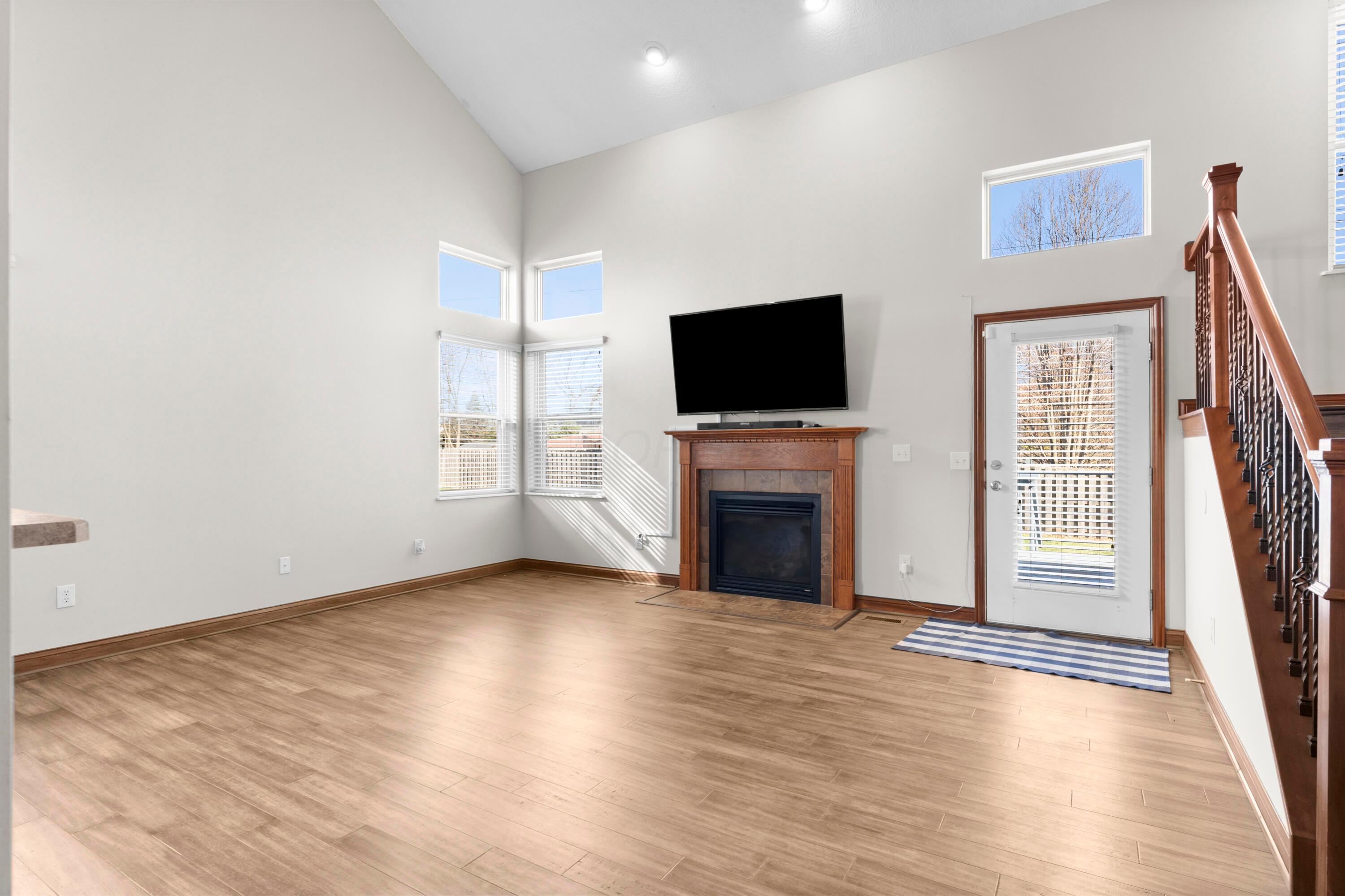 4545 Grand Strand Drive, Grove City, Ohio image 13