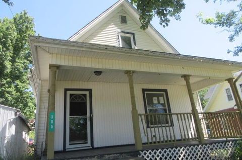 Photo of 305 E Main Street, Junction City, OH 43748 (MLS # 226020321)