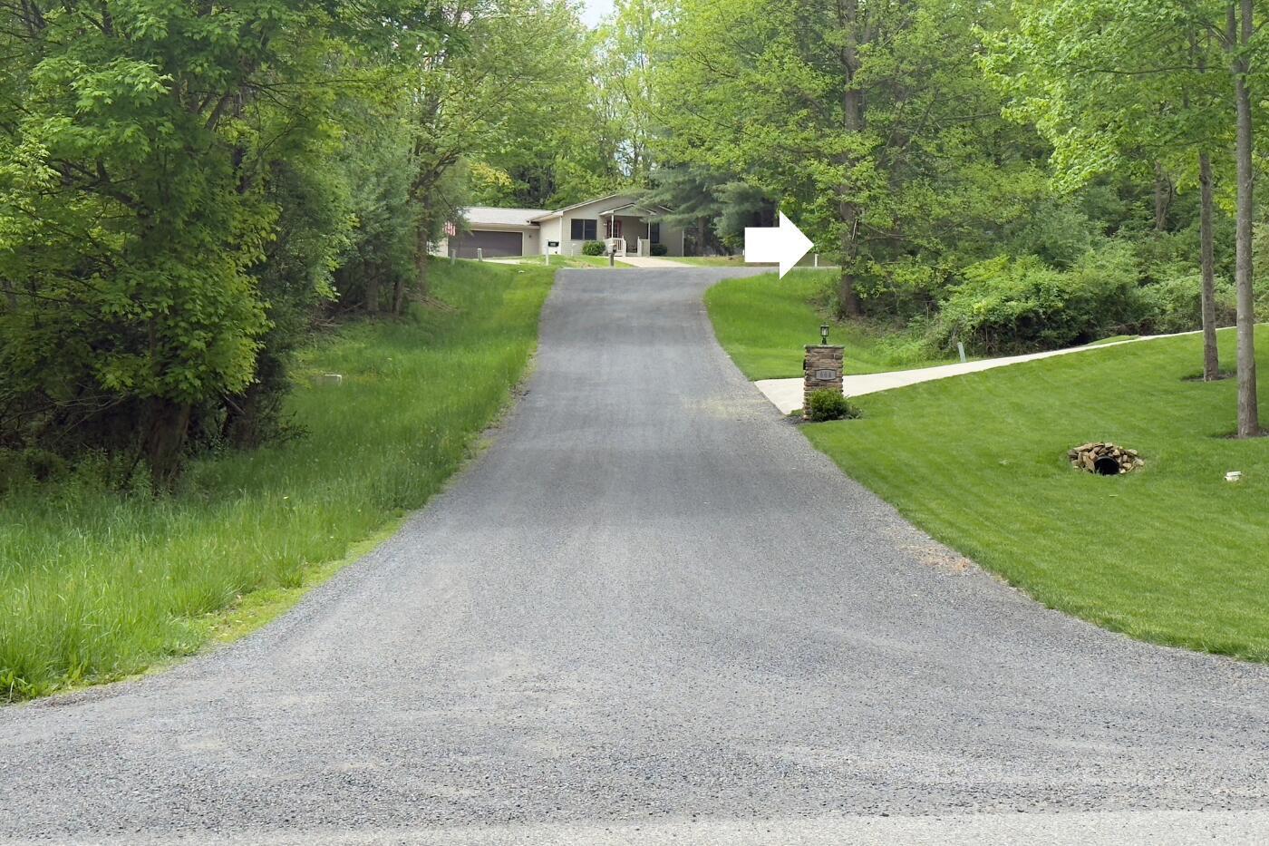 305 Apple Hill South, Howard, Ohio image 5
