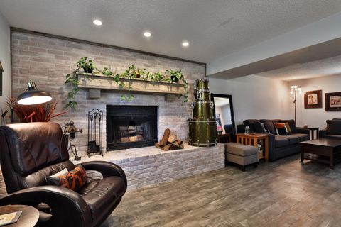 Tiny photo for 2055 Flanders Court, Columbus, OH 43235 (MLS # 226022920)