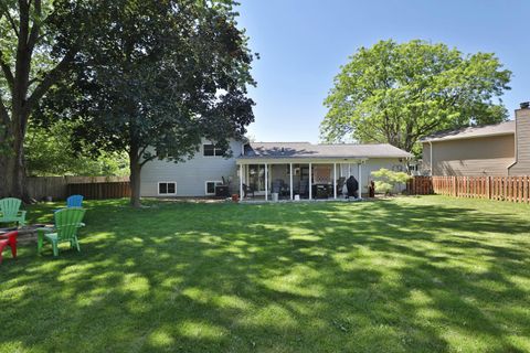 Tiny photo for 2055 Flanders Court, Columbus, OH 43235 (MLS # 226022920)