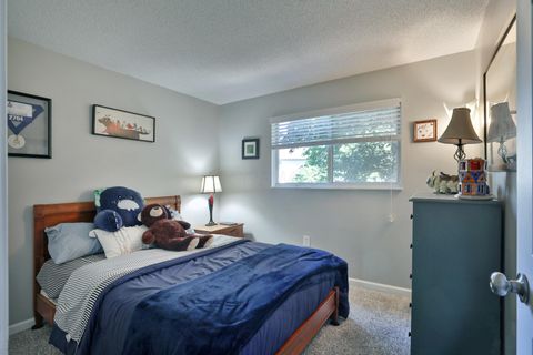 Tiny photo for 2055 Flanders Court, Columbus, OH 43235 (MLS # 226022920)