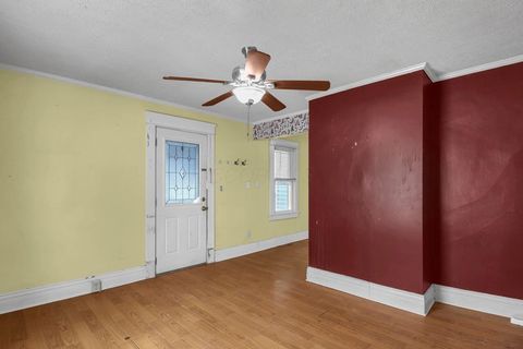Tiny photo for 397 Arlington Avenue, Newark, OH 43055 (MLS # 225044862)