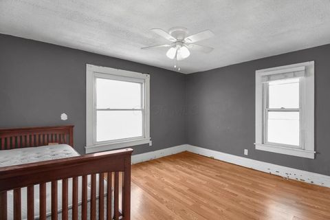 Tiny photo for 397 Arlington Avenue, Newark, OH 43055 (MLS # 225044862)