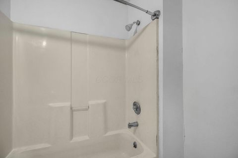 Tiny photo for 397 Arlington Avenue, Newark, OH 43055 (MLS # 225044862)