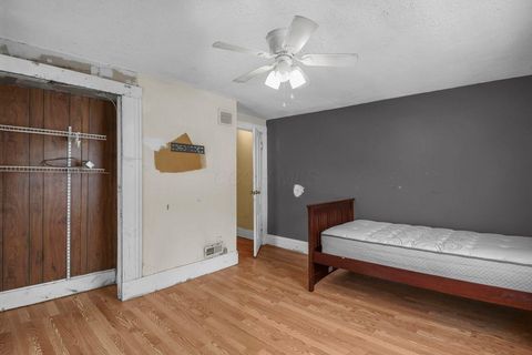 Tiny photo for 397 Arlington Avenue, Newark, OH 43055 (MLS # 225044862)