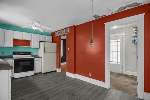 Tiny photo for 397 Arlington Avenue, Newark, OH 43055 (MLS # 225044862)