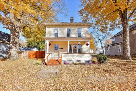 Photo for 111 E Curtis Street