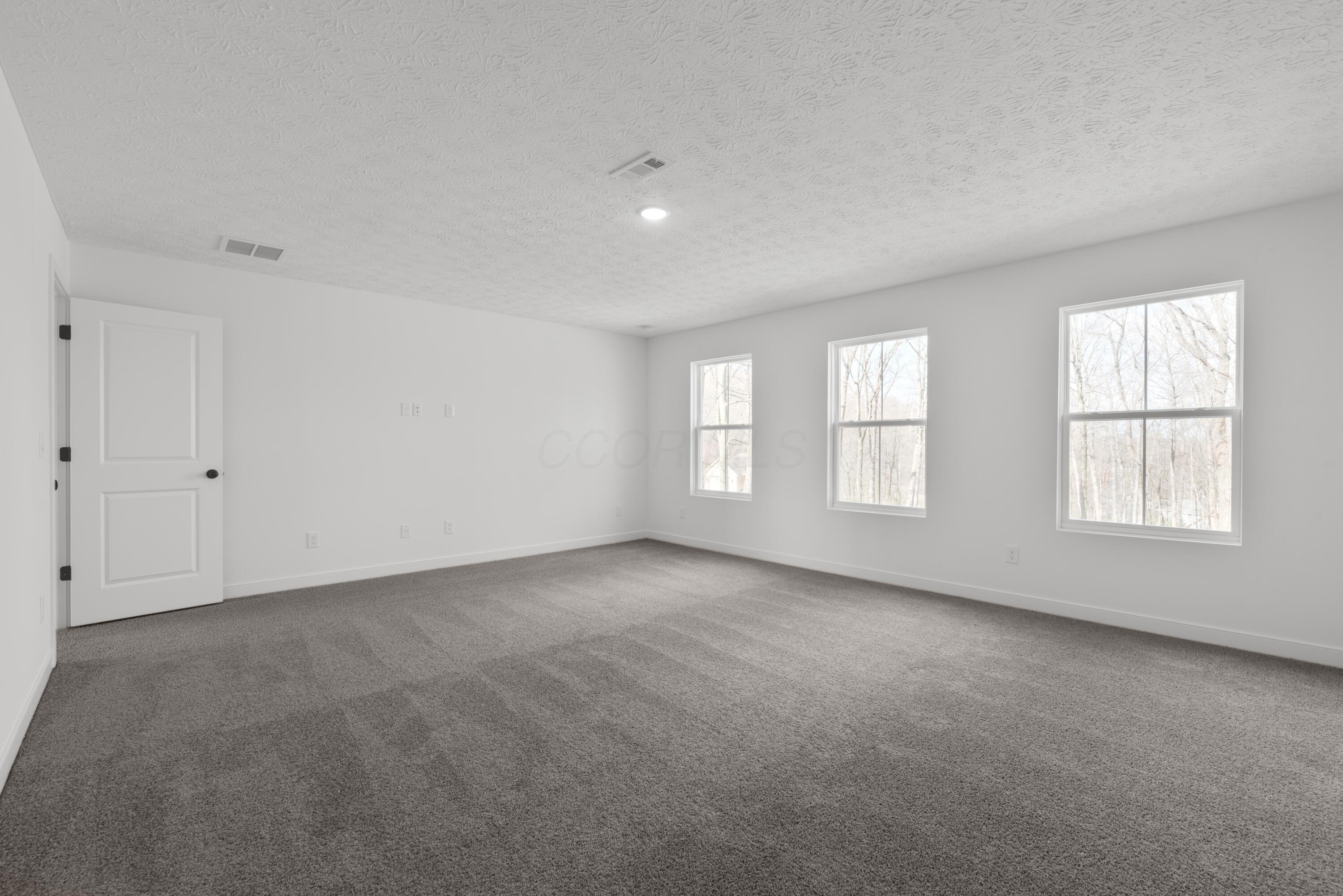3486 Apple Valley Drive, Howard, Ohio image 25