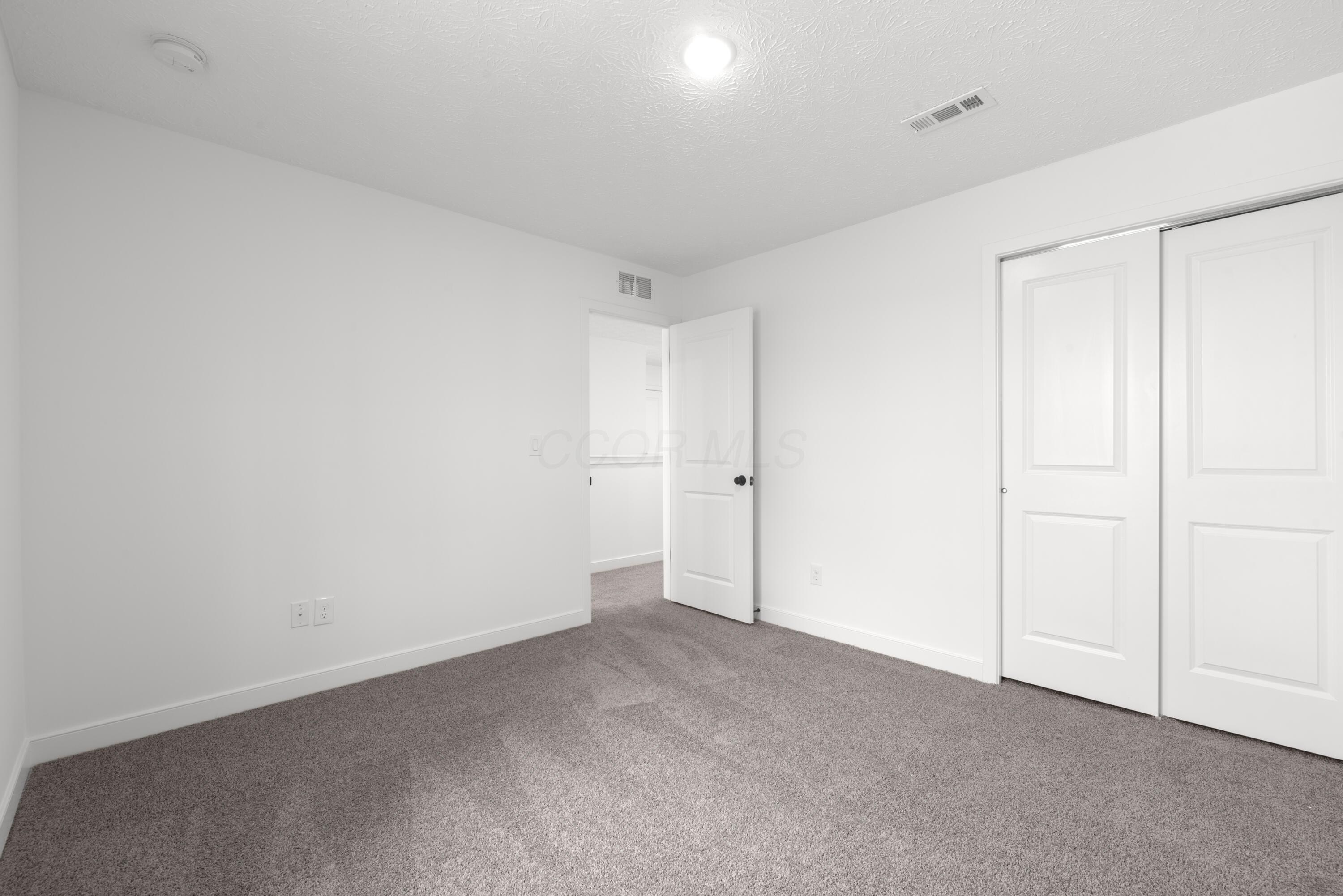 3486 Apple Valley Drive, Howard, Ohio image 40