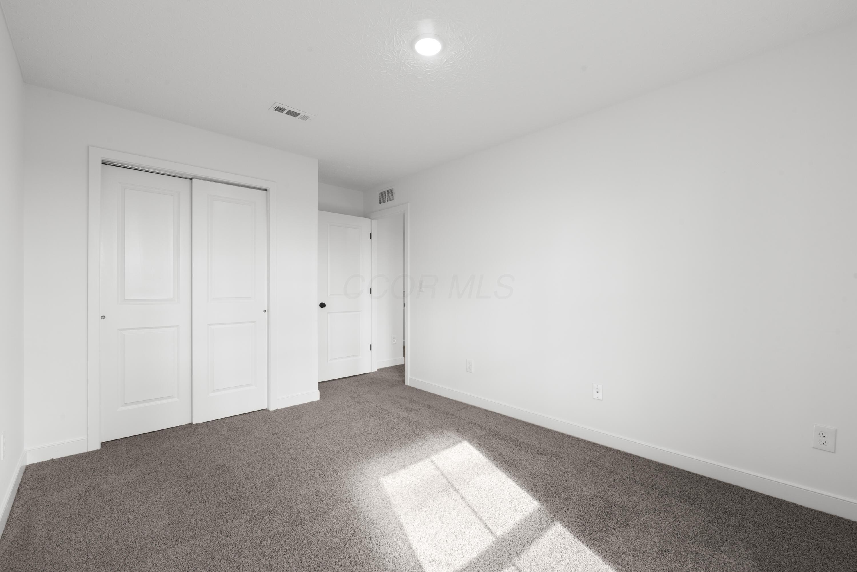 3486 Apple Valley Drive, Howard, Ohio image 36