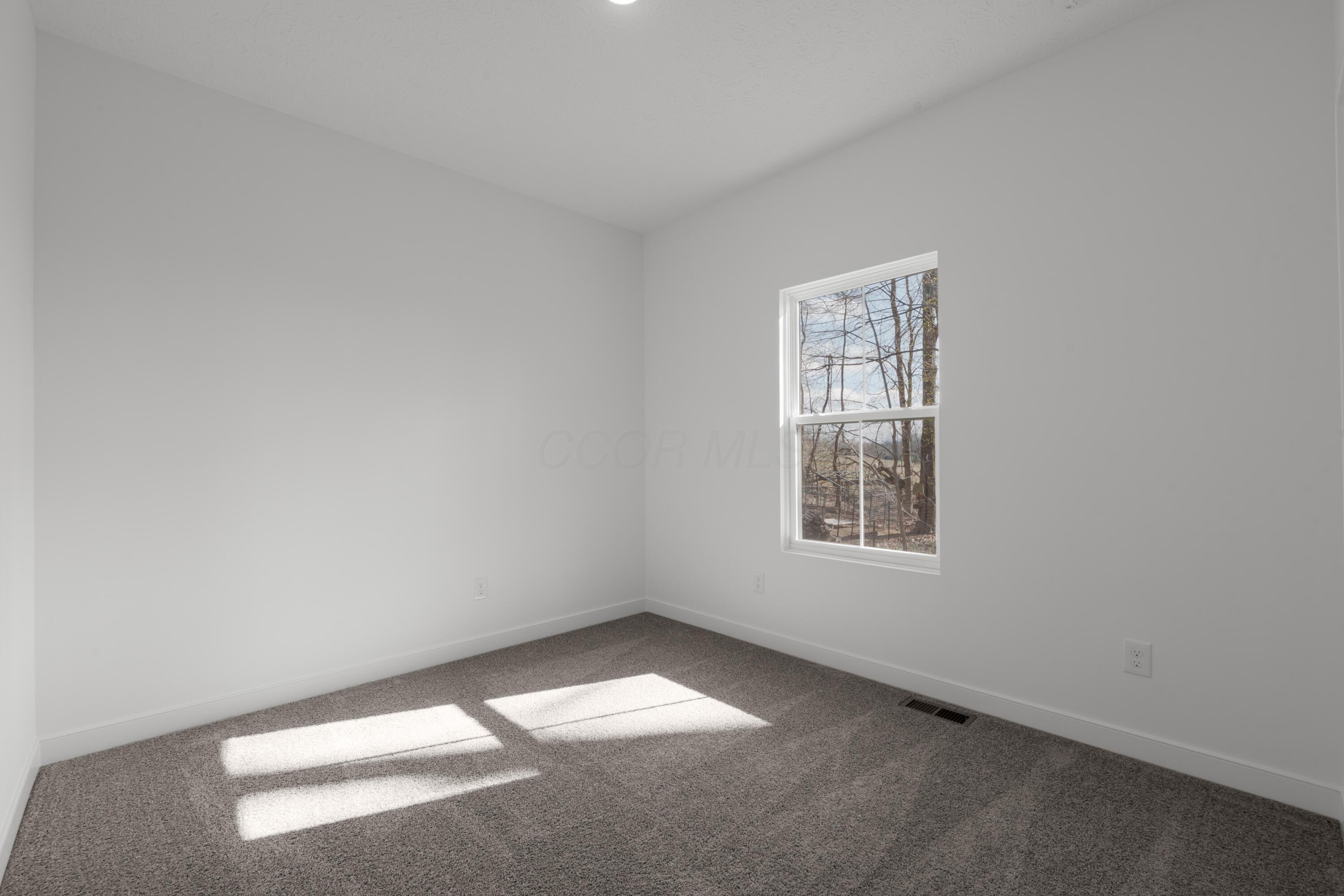 3486 Apple Valley Drive, Howard, Ohio image 18