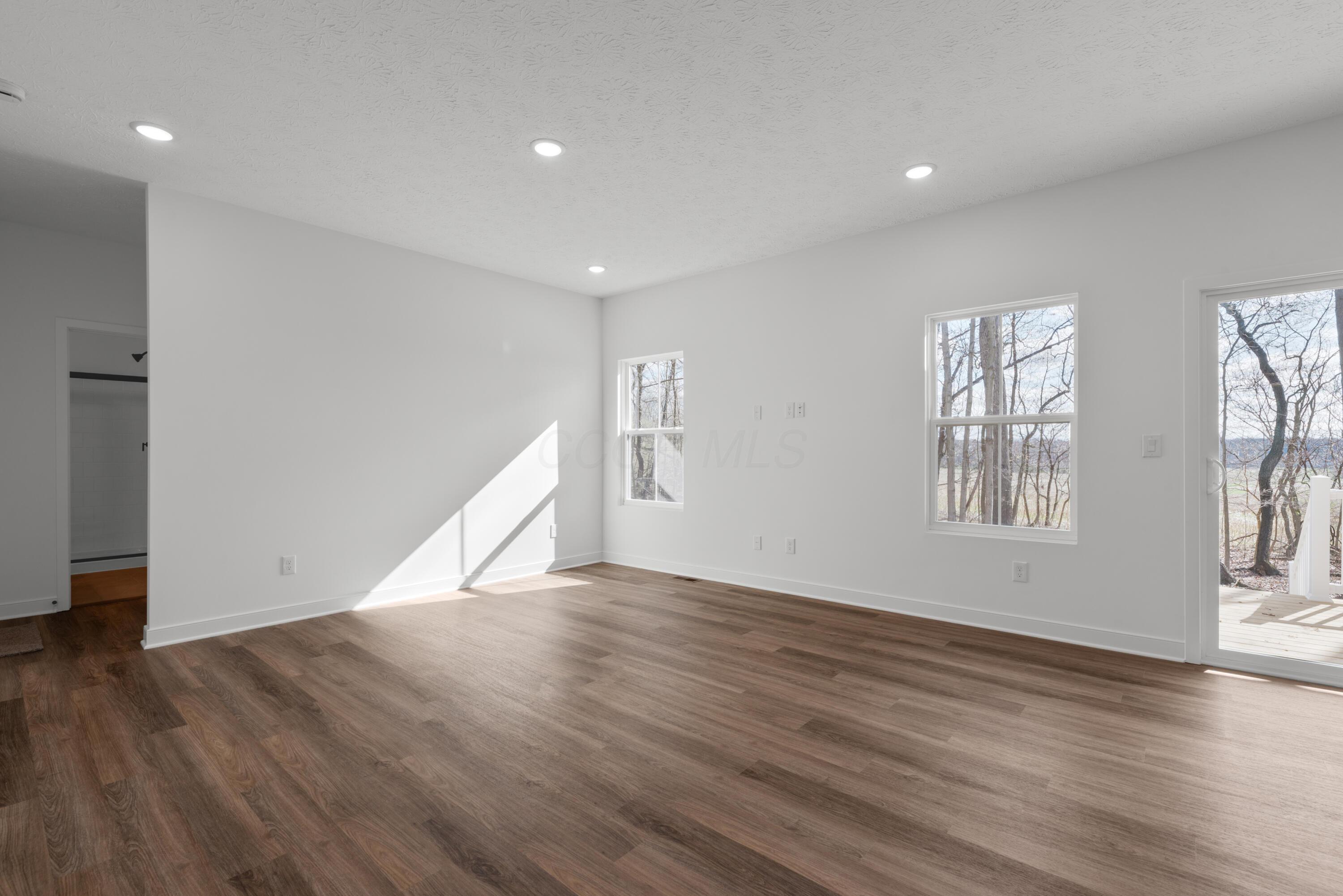 3486 Apple Valley Drive, Howard, Ohio image 12