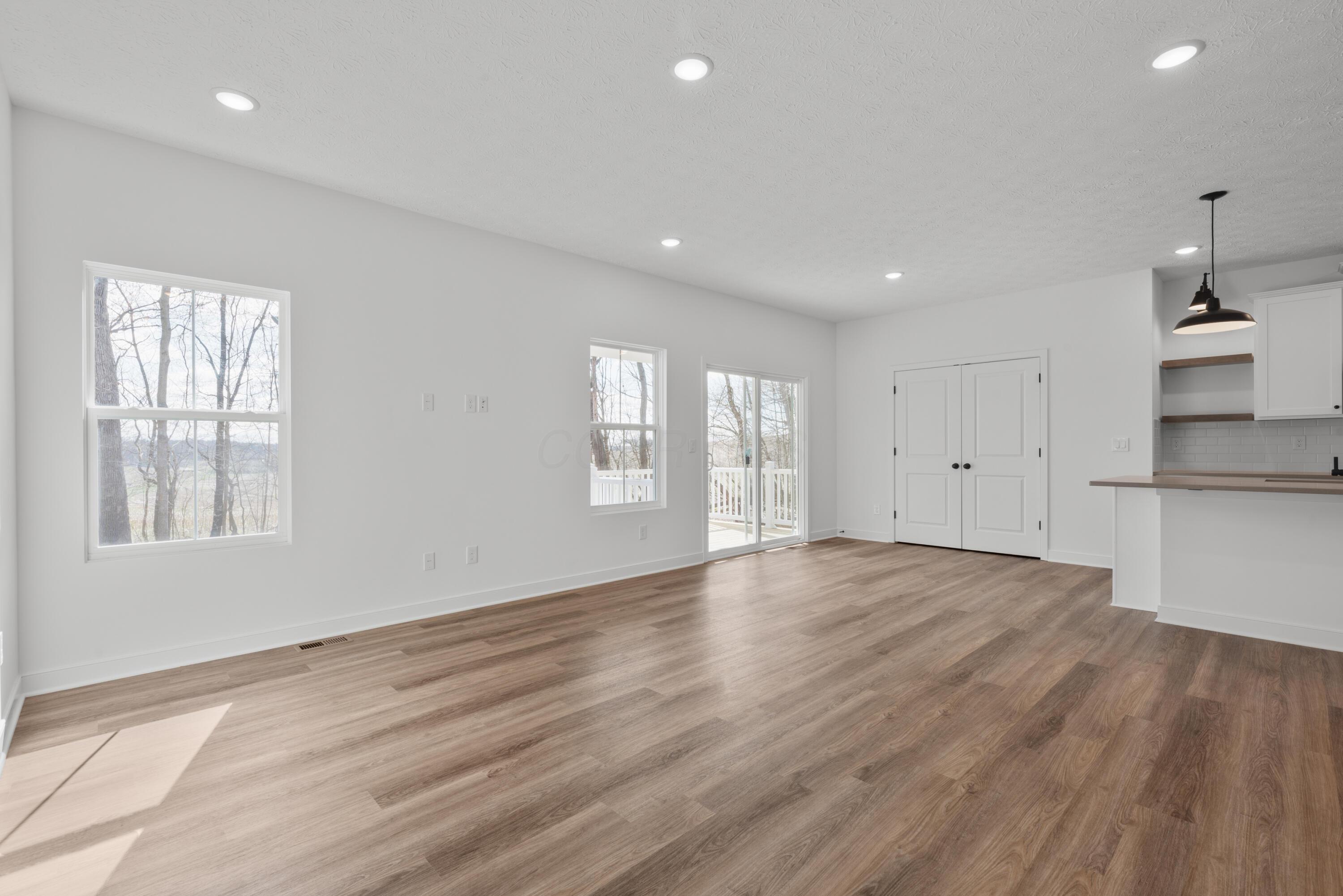 3486 Apple Valley Drive, Howard, Ohio image 15
