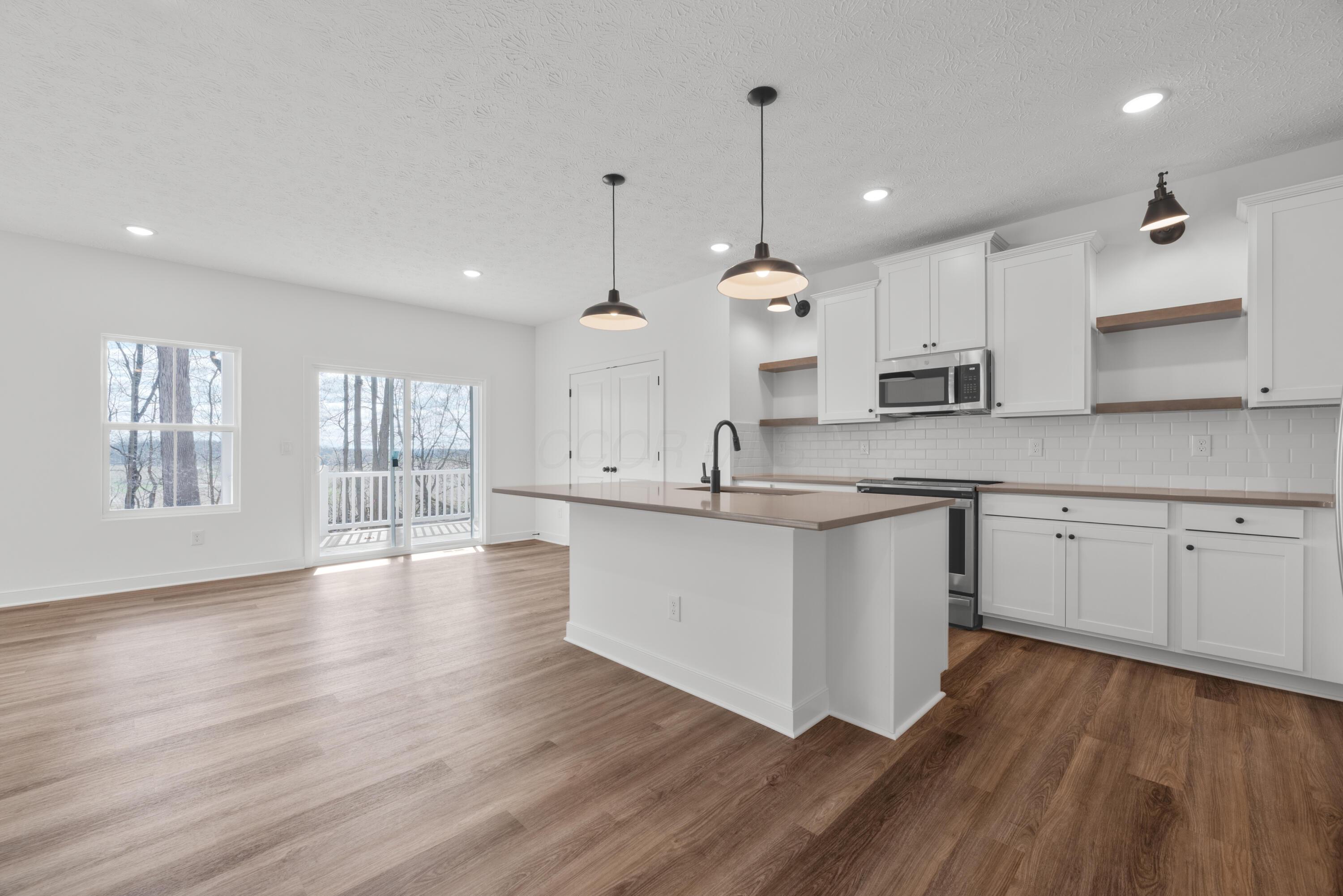 3486 Apple Valley Drive, Howard, Ohio image 10