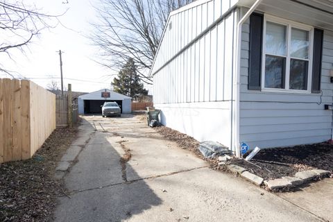 Tiny photo for 257 S Murray Hill Road, Columbus, OH 43228 (MLS # 226001960)