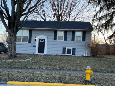 Photo of 257 S Murray Hill Road, Columbus, OH 43228 (MLS # 226001960)