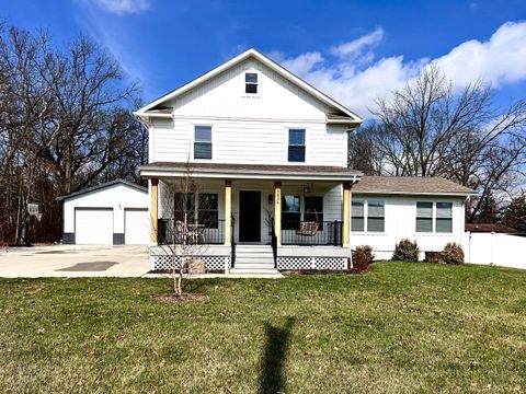 Photo of 3836 Alkire Road, Grove City, OH 43123 (MLS # 226006613)