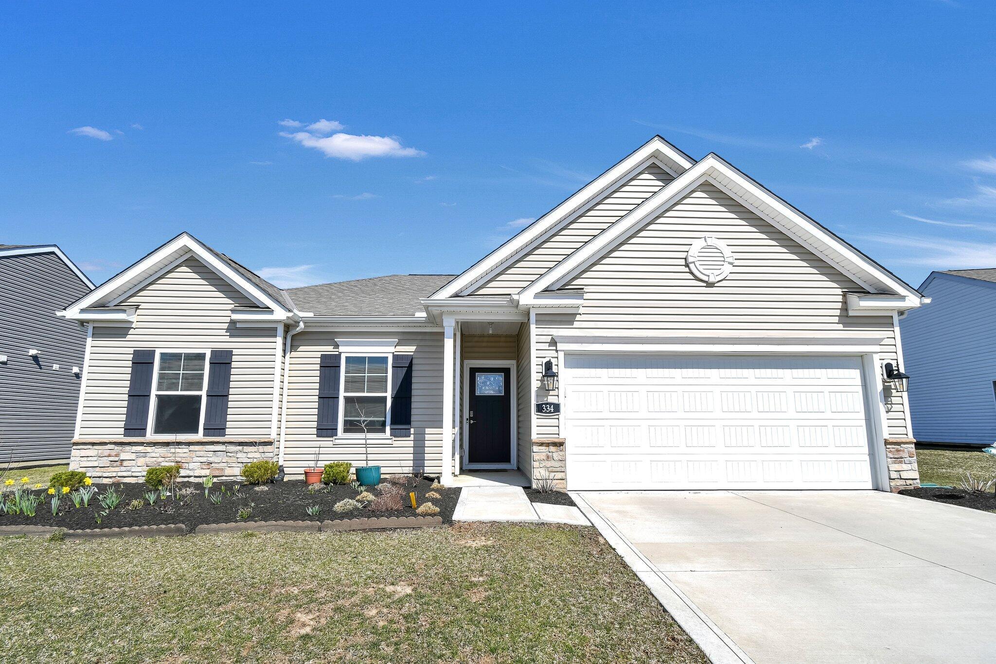 334 Mannaseh Drive, Granville, Ohio image 3