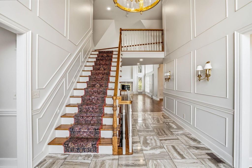 Photo of 8552 Cartney Court, Dublin, OH 43017 (MLS # 226009227)