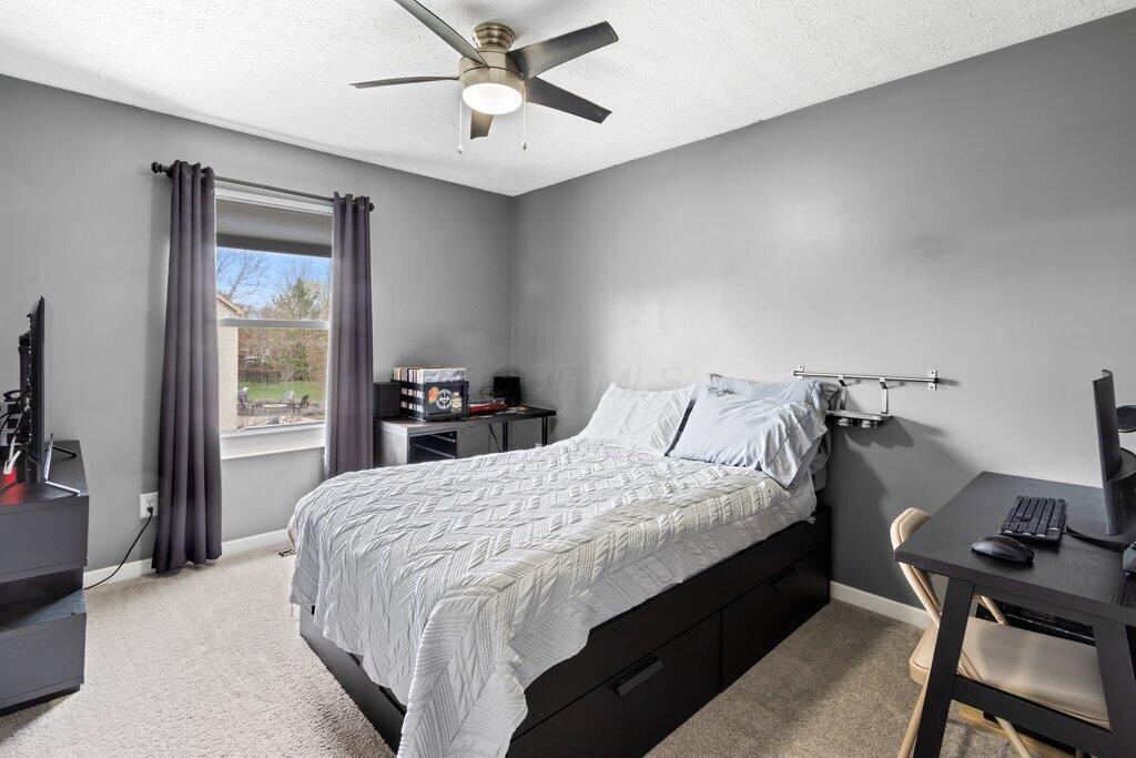 875 Thornapple Grove, Galloway, Ohio image 31