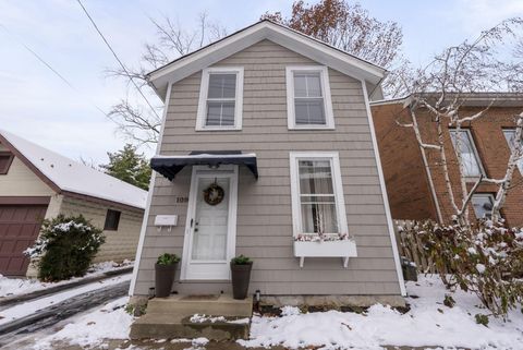 Tiny photo for 109 Price Avenue, Columbus, OH 43201 (MLS # 225044966)