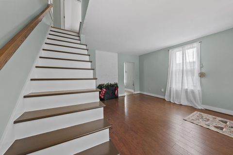 Tiny photo for 109 Price Avenue, Columbus, OH 43201 (MLS # 225044966)