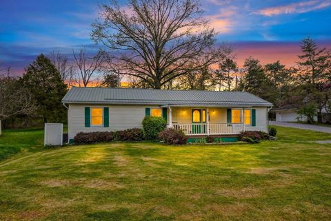 Photo of 24 S Longworth Street, Jackson, OH 45640 (MLS # 226013459)