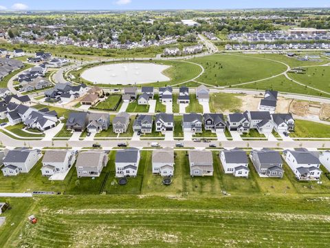 Tiny photo for 3669 Kassidy Drive, Grove City, OH 43123 (MLS # 226022815)