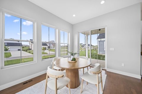 Tiny photo for 3669 Kassidy Drive, Grove City, OH 43123 (MLS # 226022815)