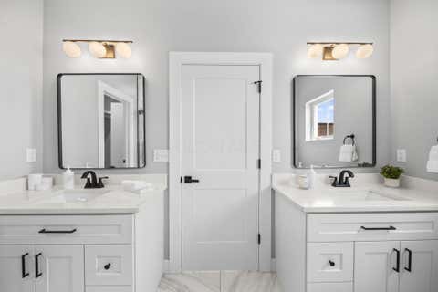 Tiny photo for 3669 Kassidy Drive, Grove City, OH 43123 (MLS # 226022815)