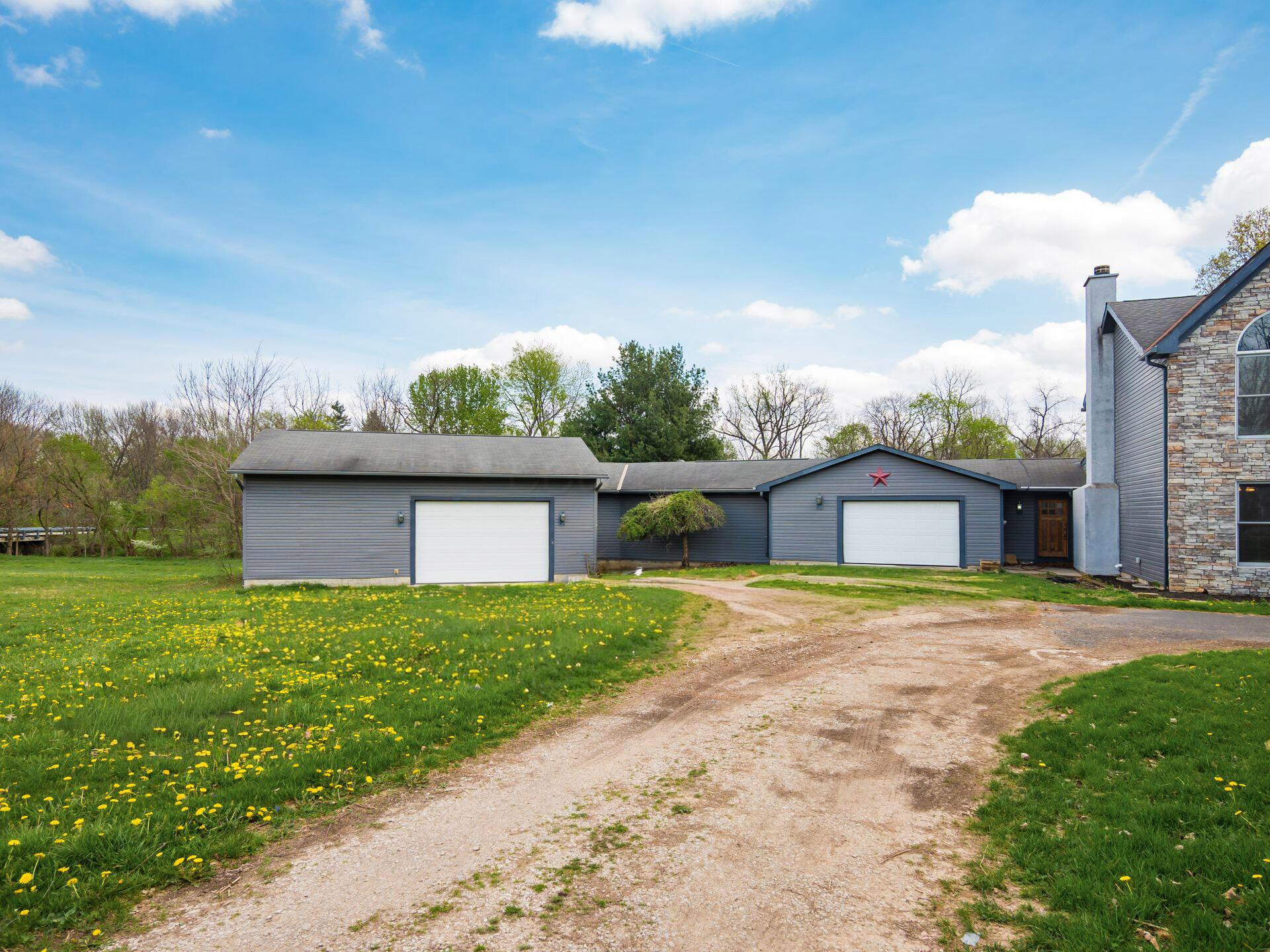 10988 Johnstown Road