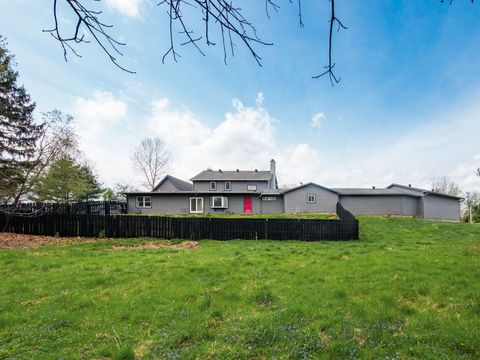 Tiny photo for 10988 Johnstown Road, New Albany, OH 43054 (MLS # 226012570)