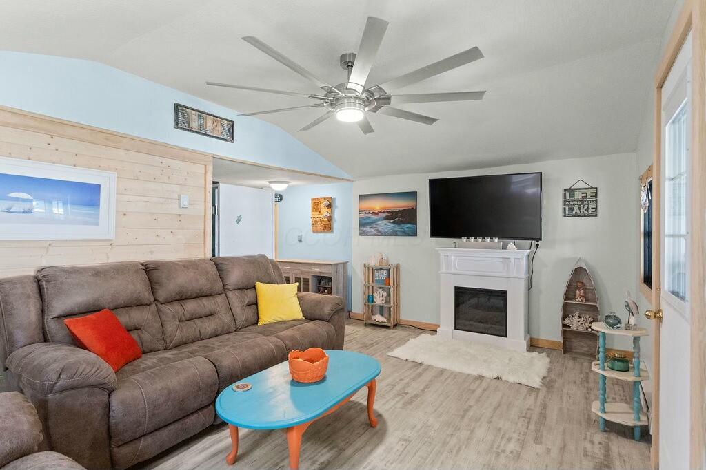 13983 Custers Point Road, Thornville, Ohio image 17
