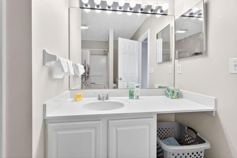 Tiny photo for 3002 Glenloch Circle, Dublin, OH 43017 (MLS # 225042082)