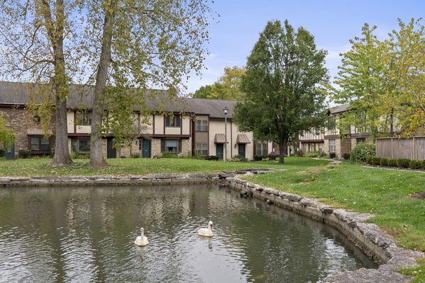 6198 STORNOWAY DR S, COLUMBUS, OH 43213 - Image ce1b2deff4beea27c87c19fea690a466/4042150577