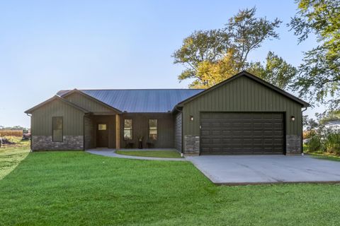 Photo of 13309 Aspen Road NE, Thornville, OH 43076 (MLS # 225037798)