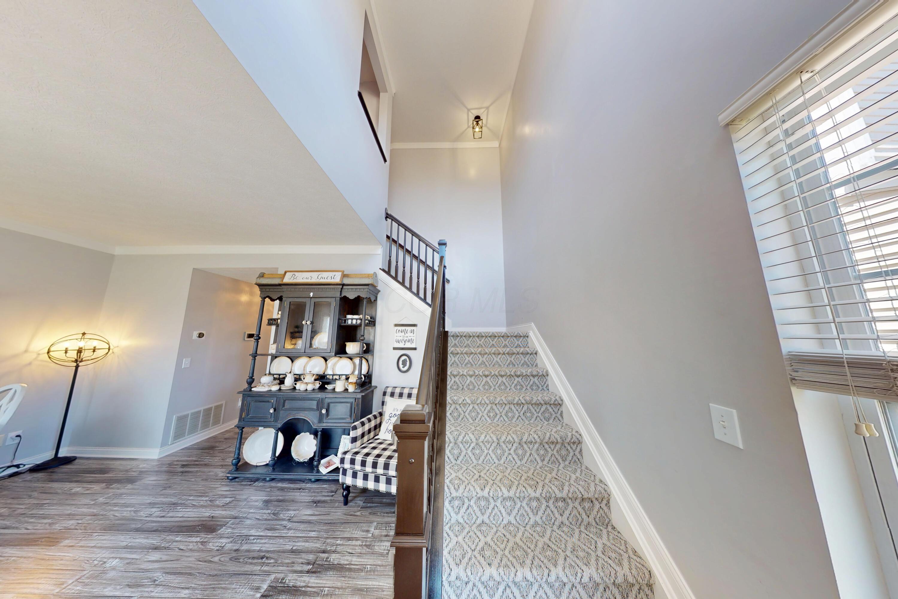 2096 English Turn Drive, Grove City, Ohio image 9
