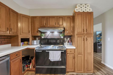 Tiny photo for 18132 Claypool Road, Newark, OH 43056 (MLS # 226003003)