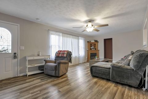 Tiny photo for 18132 Claypool Road, Newark, OH 43056 (MLS # 226003003)