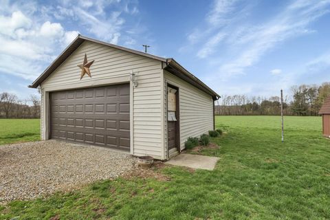 Tiny photo for 18132 Claypool Road, Newark, OH 43056 (MLS # 226003003)