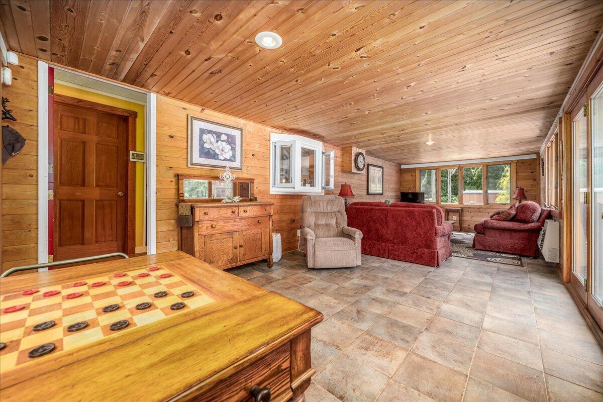 37000 Kingsbury Road, Pomeroy, Ohio image 16