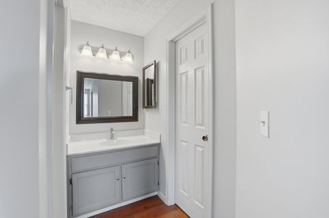 Tiny photo for 3917 Man O War Court, Columbus, OH 43221 (MLS # 226007969)